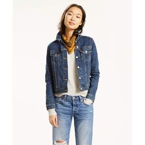 Levi’s original trucker jean jacket